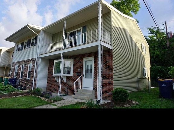 2nd image of 2601 Eisenhower Ct