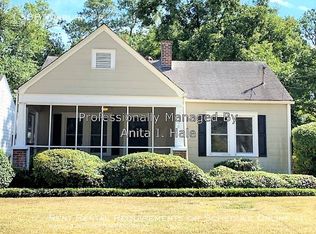 1388 Winburn Dr, East Pt, GA 30344