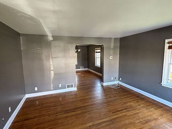 2nd image of 853 Bosley Ave