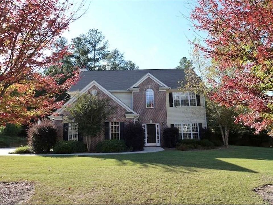 1st image of 134 Lost Forest Dr