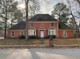 8995 Hickory Trail Dr, Cordova, TN 38018