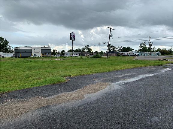 5th image of 207 S Cities Service Hwy