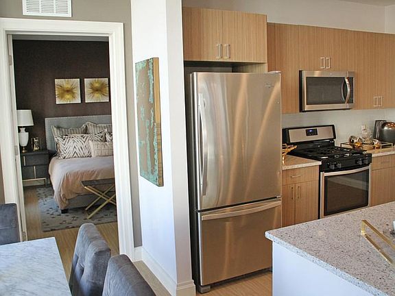 5th image of 650 Plaza Dr #5182
