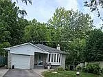 29 Ravenview Dr — Photo 2