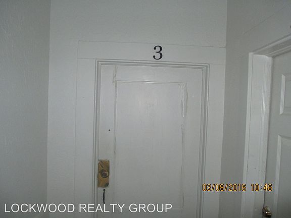 4th image of 818 Ogden St APT 03