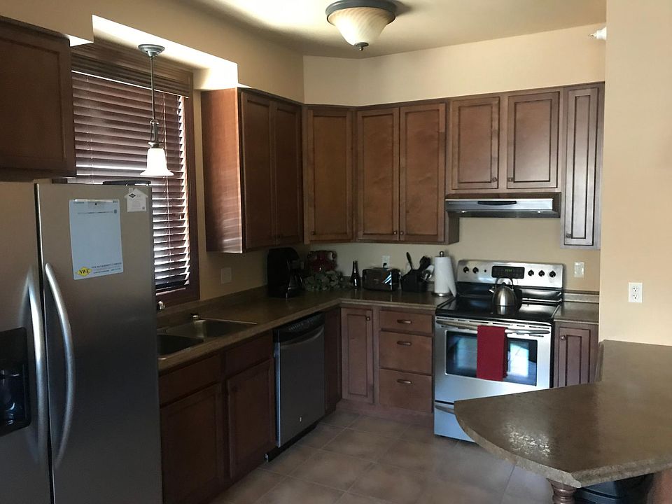2nd image of 4007 Fairway Hills Dr