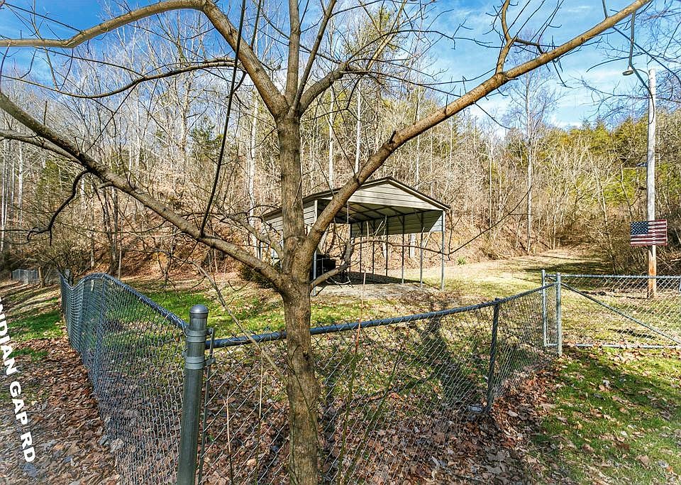 1st image of 2 Indian Gap Rd Lot 2