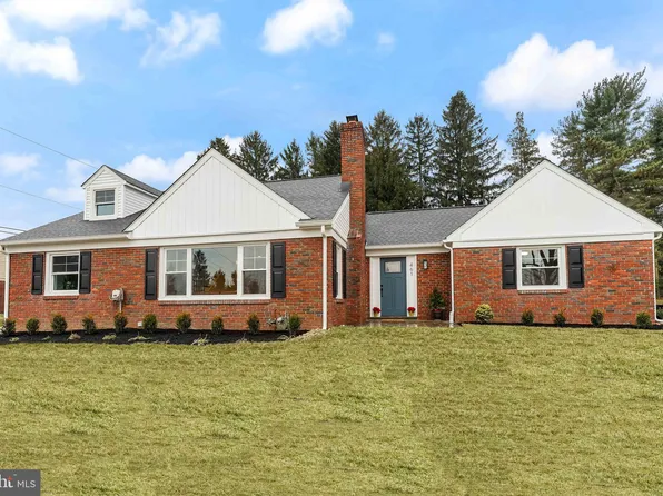 461 Collins Dr, Springfield, PA 19064