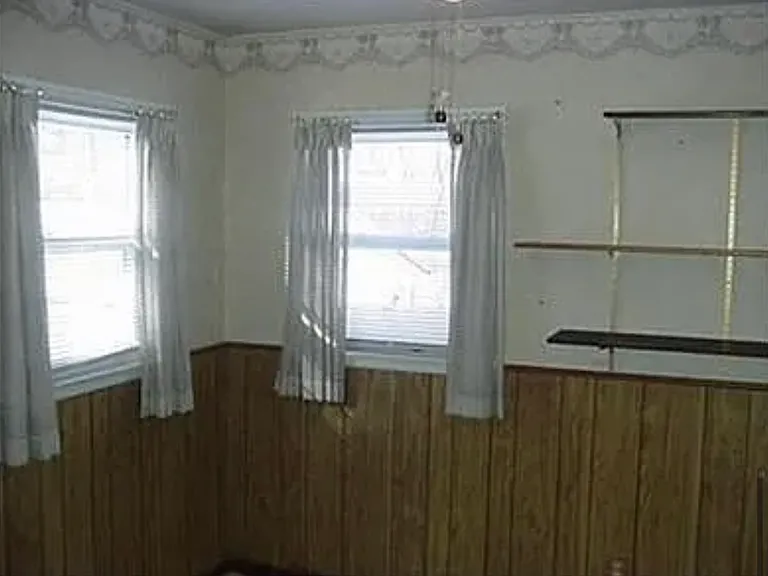 343 Hayden Ave — Photo 9