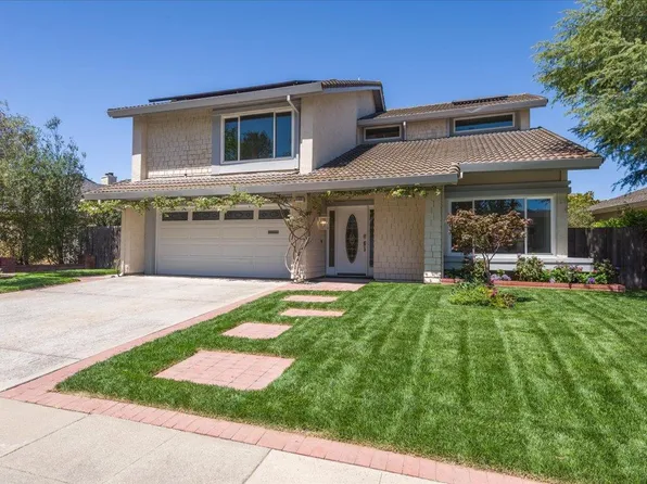 1140 Halsey Blvd, Foster City, CA 94404