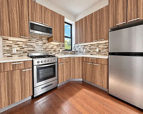 Kitchen, photo 1