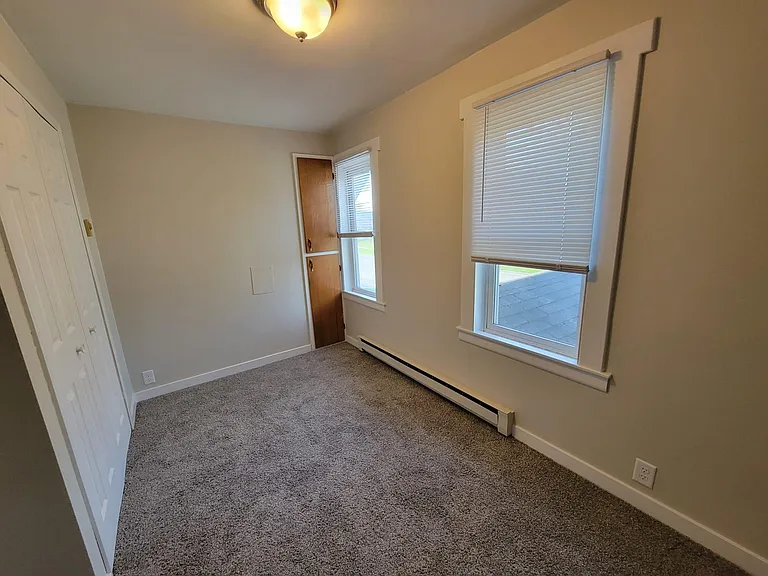 327 E Lincoln Ave #2 — Photo 7
