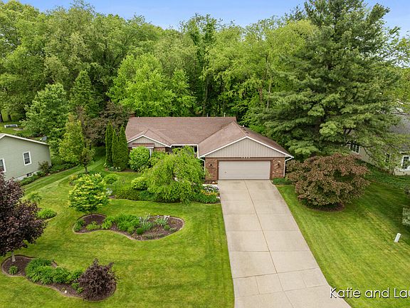 2nd image of 7250 Arbol Dr NE