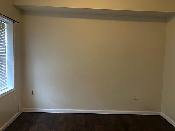 3rd image of 1642 N Gratz St #3