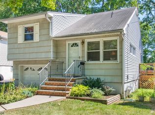 8 Caldwell Rd, Parsippany, NJ 07054