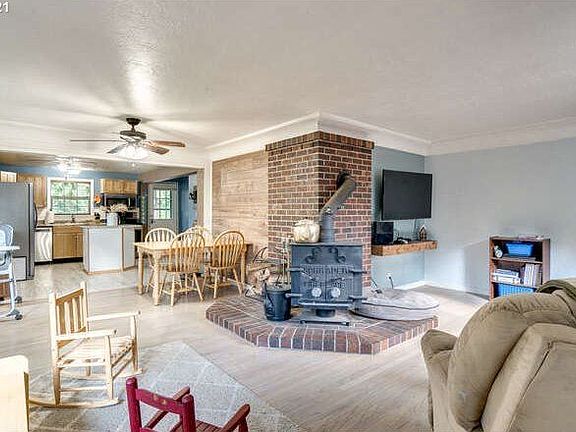 5th image of 40008 NE 221st Ave