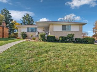 1102 Marcia Dr, North Huntingdon, PA 15642