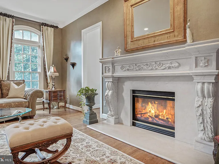 9864 Walker Glen Ct — Photo 93