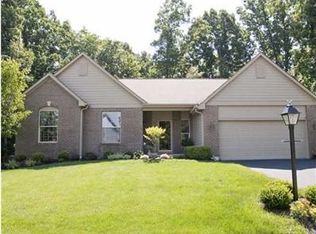 2435 Pleasant Colony Dr, Lewis Center, OH 43035
