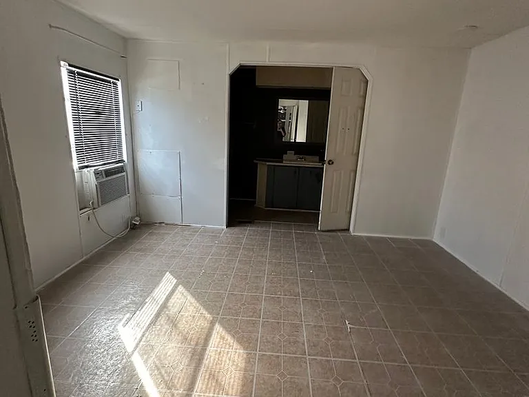 26 Joe Walker Ct — Photo 4
