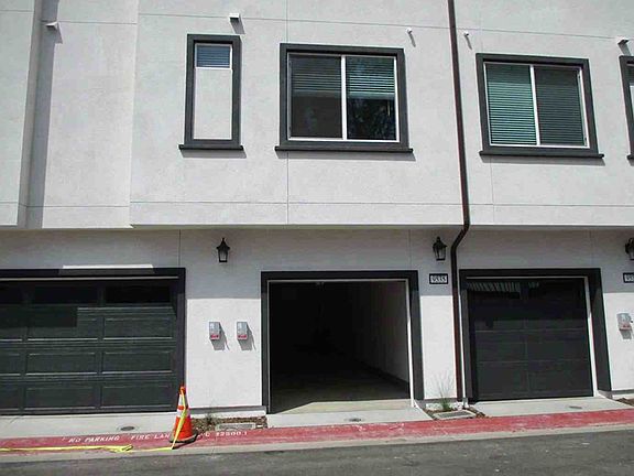 4th image of 9535 Hannah Way #30