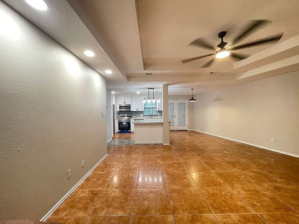 1st image of 5300 N 15th St APT 2