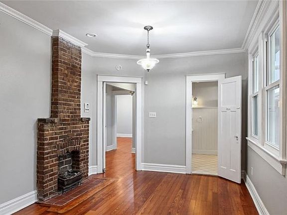 5th image of 311 Octavia St