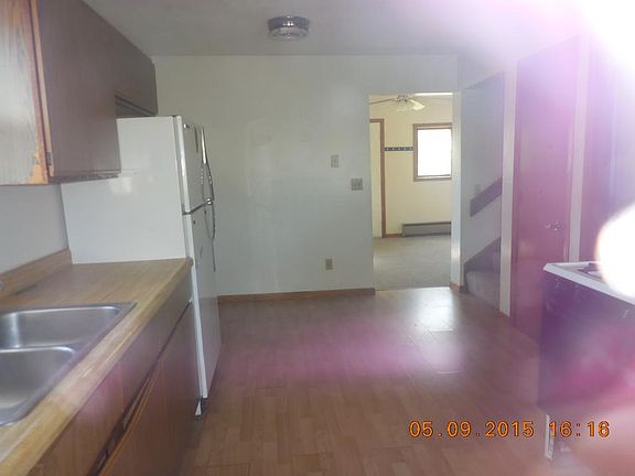 2nd image of 10746 Minnie Ave