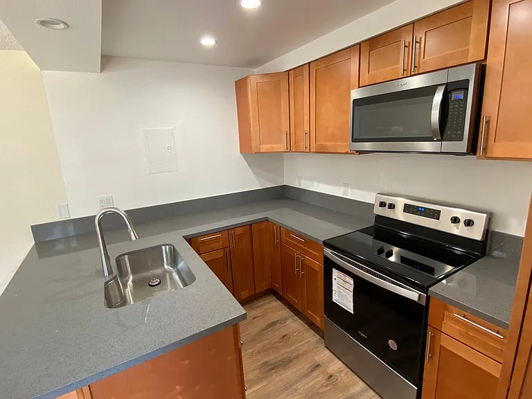 2695 Anchor Ave — Photo 4