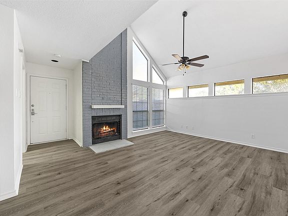 4th image of 18240 Midway Rd APT 402