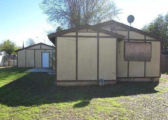 2nd image of 11275 Wybourn Ave