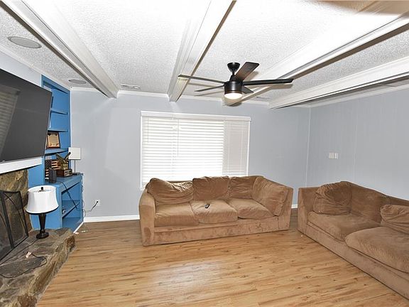3rd image of 2508 Pine Needles Cir