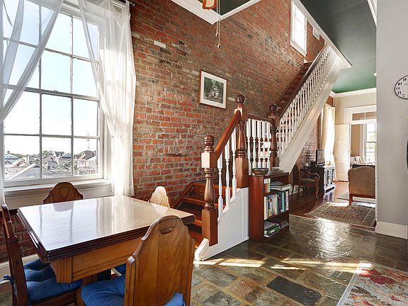 3rd image of 830 Saint Philip St APT I