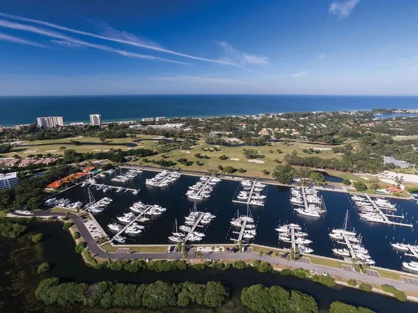 2600 Harbourside Dr #H-05, Longboat Key, FL 34228