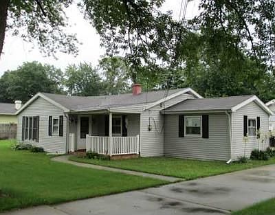 1st image of 10768 Fairview Ave