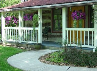 2861 Blair Rd, New Albin, IA 52160