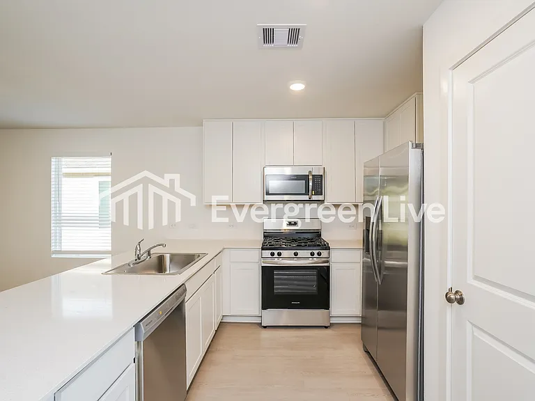 10810 Red Orchid Dr — Photo 5