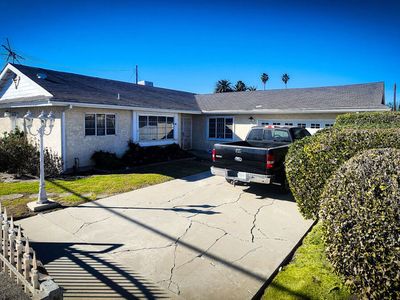 12105 S Hoover St, Los Angeles, CA, 90044