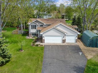 29755 Broadway St, Lindstrom, MN 55045