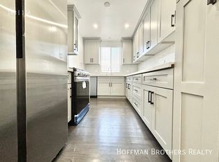 1832 S Cloverdale Ave #3, Los Angeles, CA 90019