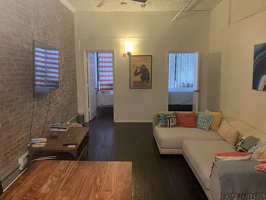 Rented by Flatiron Real Estate Advisors LLC | media 28