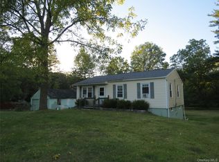 8 Hill Rd, Goshen, NY 10924