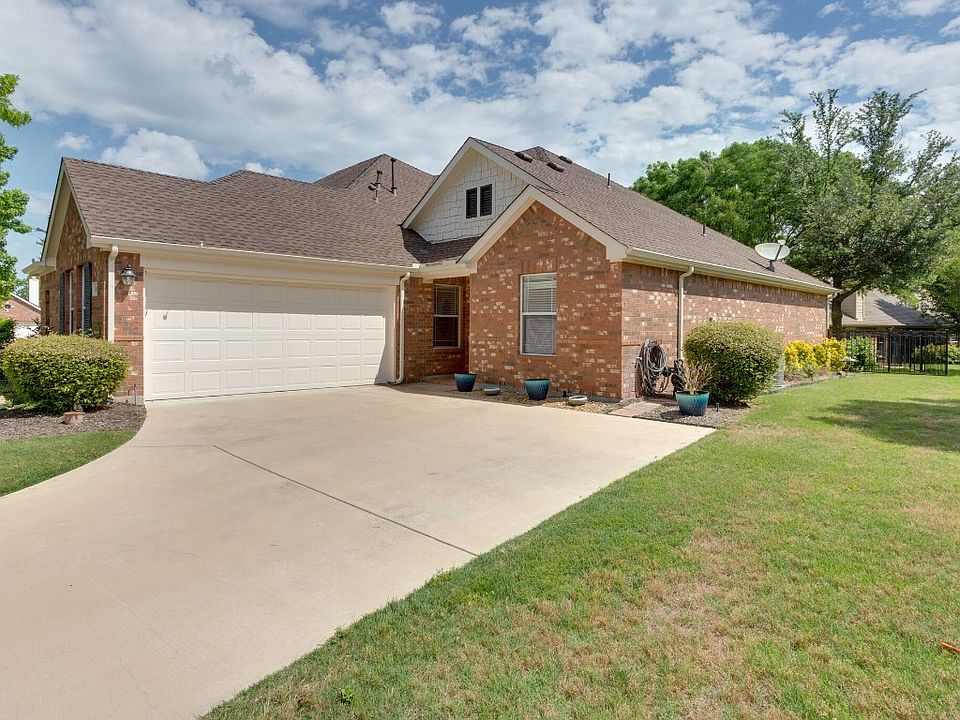 1st image of 1303 Shinnecock Ct