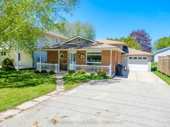 74 Grenville St N, Saugeen Shores, ON N0H 2L0