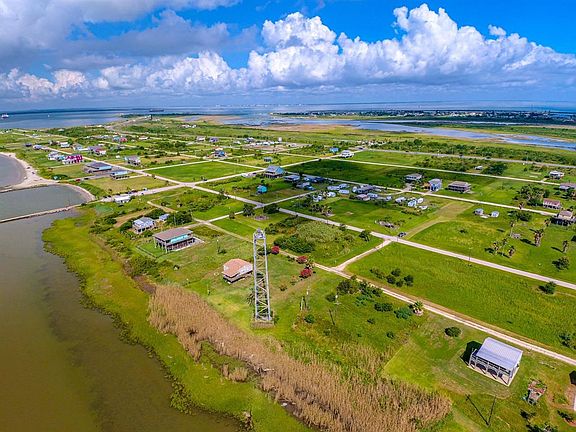 2nd image of 1830 Galveston Ave Lot 13