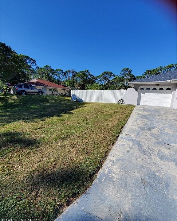 1st image of 709 Michael Ave E