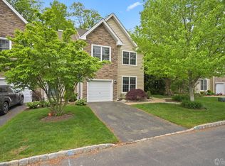 33 Indigo Dr, Old Bridge, NJ 08857