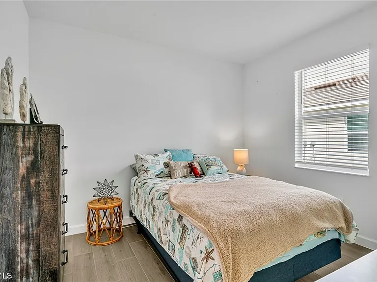 17388 Walnut Run Dr — Photo 15