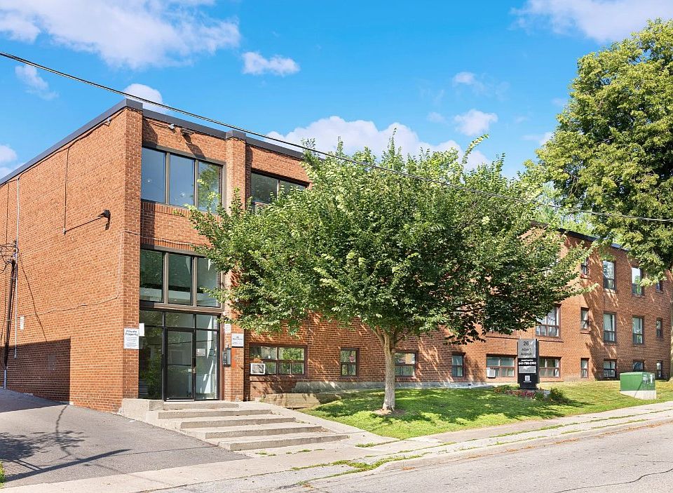 2nd image of 26 Albert Ave #1A