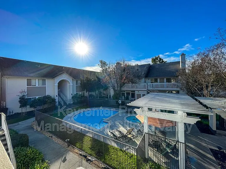 2968 Moorpark Ave #2 — Photo 24